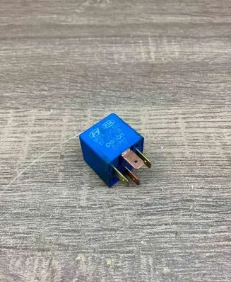 Hyundai Getz Other relay 952303A400 DC12V30A