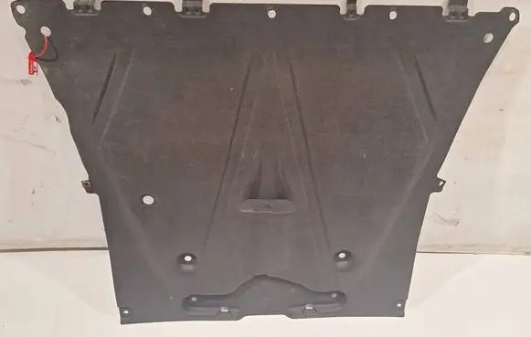 Renault Clio V Engine splash shield/under tray 742A22948R