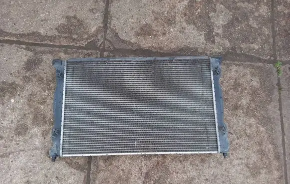 Seat Exeo (3R) Coolant radiator 8E0121251A
