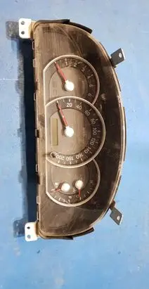 KIA Sorento Speedometer (instrument cluster) 94033-3E250