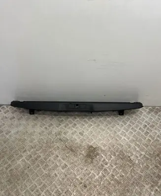 Peugeot 5008 II Trunk/boot sill cover protection 981135977