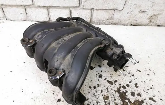 Nissan Qashqai Intake manifold