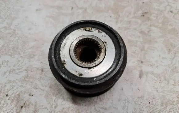 Volvo 850 Alternator pulley F227079 F-227079
