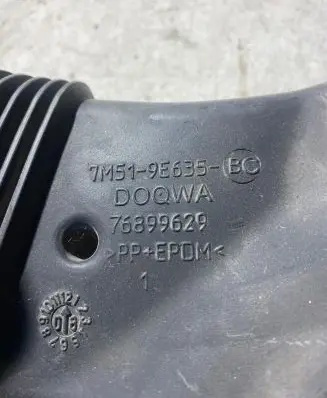 Ford Focus Air intake duct part 76899629 7M519E635