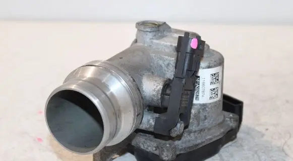 Renault Megane IV Throttle valve 161A09287R