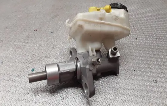 Opel Insignia A Master brake cylinder 03350890231