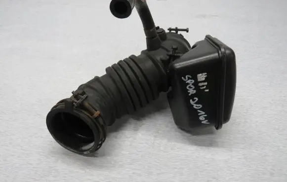 KIA Sportage Air intake hose/pipe