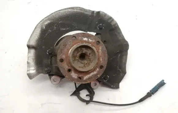 BMW 5 E60 E61 Front wheel hub 6760954