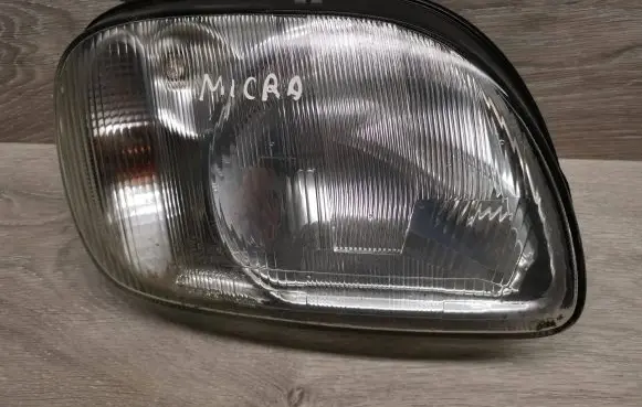 Nissan Micra Headlight/headlamp 8JJD