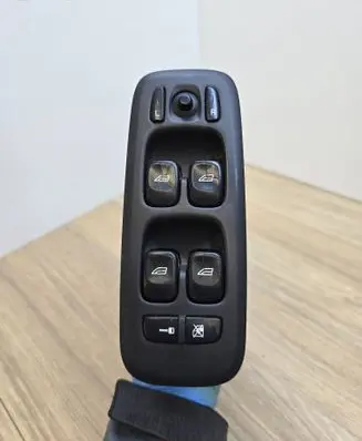 Volvo XC90 Electric window control switch 30737518