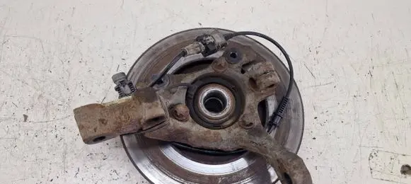 Opel Astra H Front wheel hub 1617429