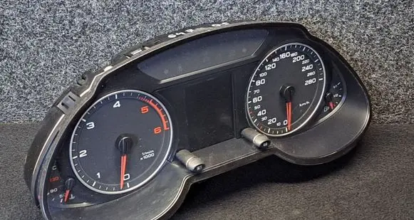 Audi Q5 SQ5 Speedometer (instrument cluster) 8R0920930D