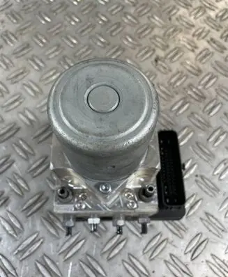 Opel Vivaro ABS Pump 9866919580