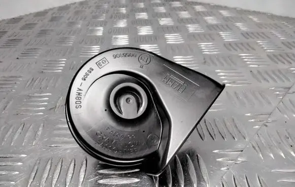 Mini Cooper Hatch Hardtop Horn signal 0055306 57939