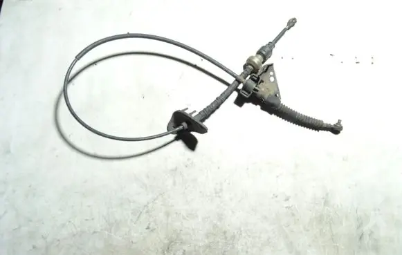 Mitsubishi Outlander Gear shift cable linkage