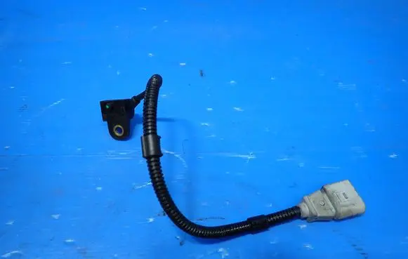Audi A3 S3 A3 Sportback 8P Camshaft position sensor SS10964