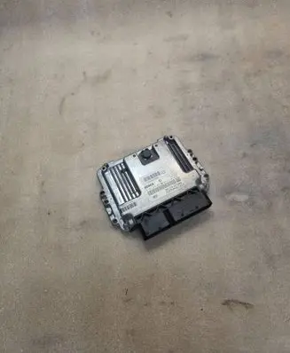 KIA Sportage Engine control unit/module 0281014223 3911427346