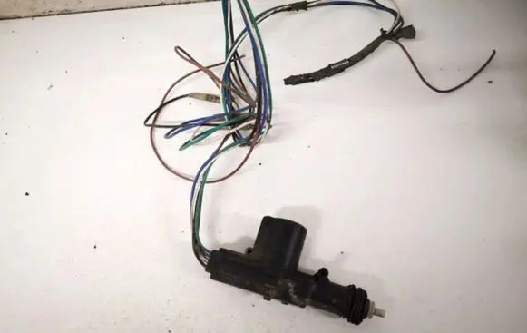 Peugeot 406 Central locking motor 