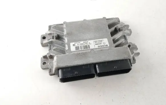 Dacia Sandero Engine control unit/module 8201022671 8201022666 S118301154A