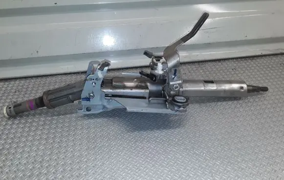 Mitsubishi Outlander Steering wheel axle