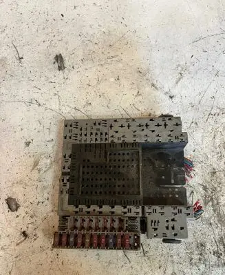 Volvo XC90 Fuse box set 9401802 9271075 182997460