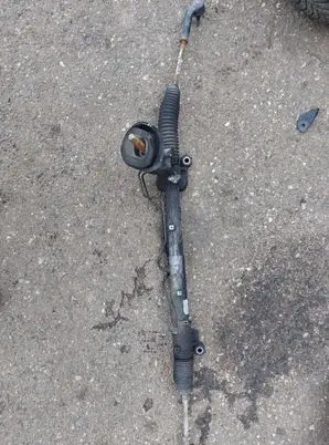 Ford C-MAX I Steering rack 3M513A500AR 1CRJ18U077