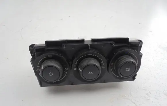 Peugeot 308 Climate control unit