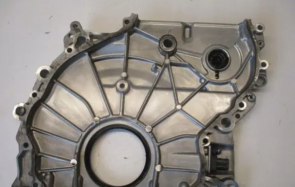 BMW 2 Active Tourer U06 Timing chain cover 8512598