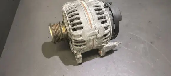 Volkswagen Touran I Generator/alternator 06F903023F 0124525091