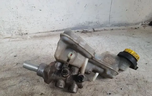 Dodge Caliber Master brake cylinder 628210006