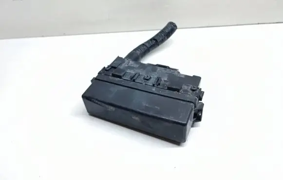 Nissan X-Trail T32 Fuse module 