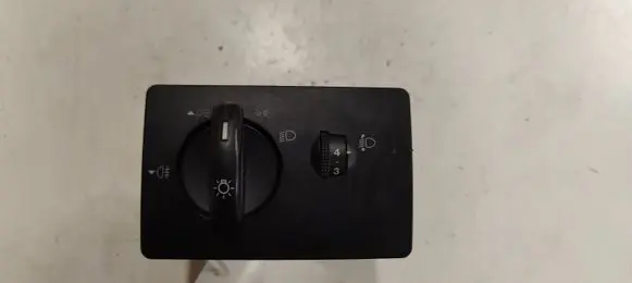 Ford Focus Light switch 4M5T13A024EA