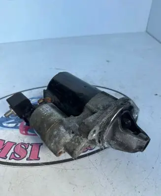 Toyota Yaris Starter motor 281000N010
