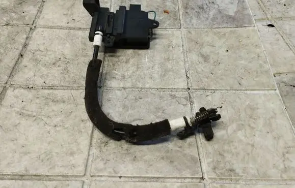 BMW 3 E90 E91 Curtain motor 9918004051