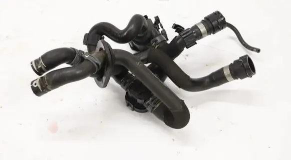 Audi A4 S4 B8 8K Engine coolant pipe/hose 8K0965561A