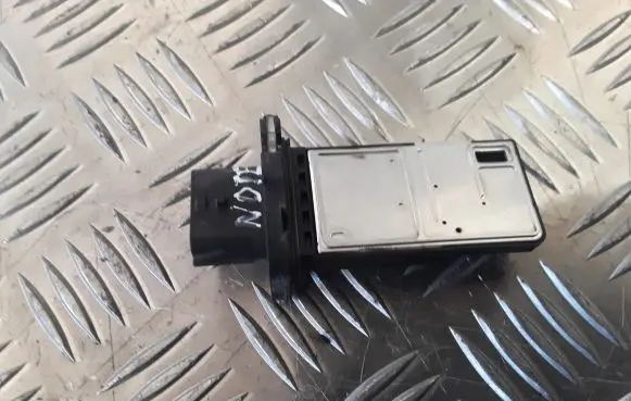 Nissan Note (E12) Mass air flow meter