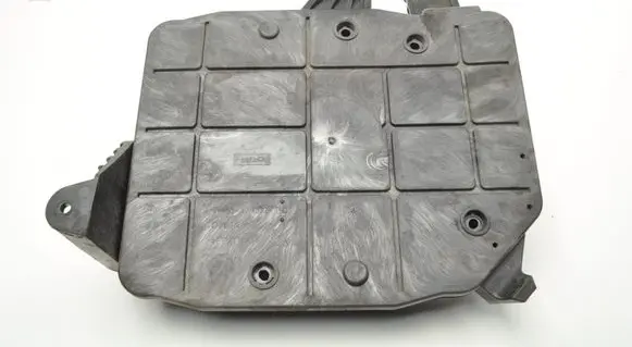 Volvo V50 Engine control unit box 31321023