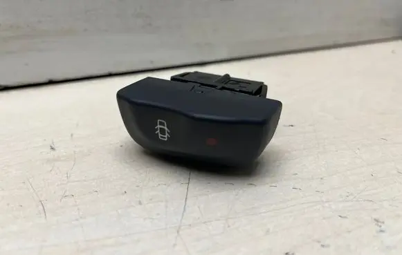 Renault Megane I Central locking switch button 429993B