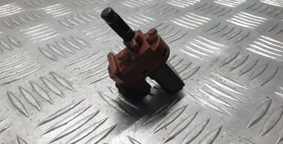 Clutch pedal sensor