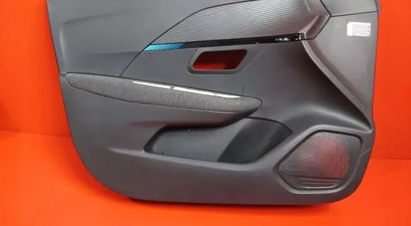 Peugeot 208 Front door card panel trim 98410356ZD