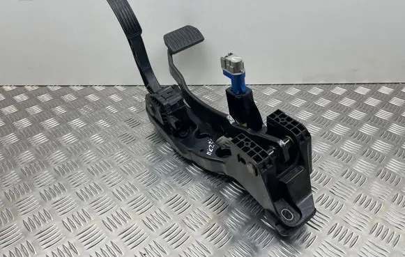 Lincoln MKZ II Pedal assembly DG9C9F856AF DG9C9F836AB