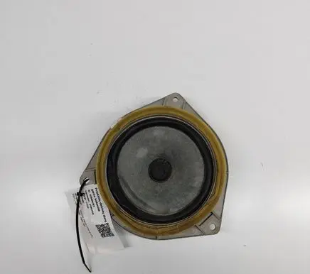 Toyota Hilux (N80, N90, N100, N110) Front door speaker 861600K010