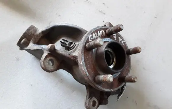 Ford Galaxy Front wheel hub