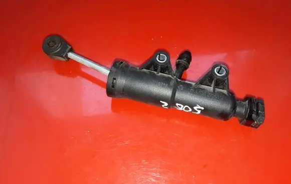 Mercedes-Benz Vito Viano W639 Clutch master cylinder A6392900112