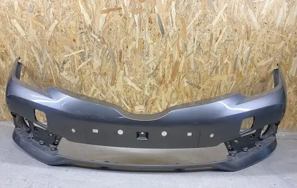 Toyota Auris E180 Front bumper 52119-02K40