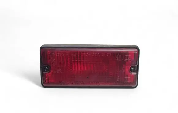 Toyota RAV 4 (XA20) Rear fog light 