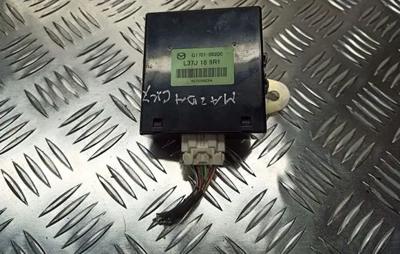 Mazda CX-7 Transfer box differential control unit G1701-00200