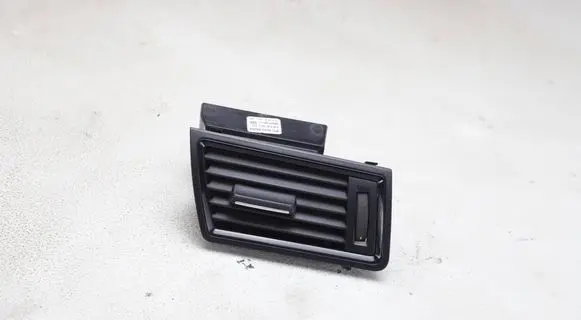 Skoda Rapid (NH) Dash center air vent grill 5JA819702C 0884800001 13012014