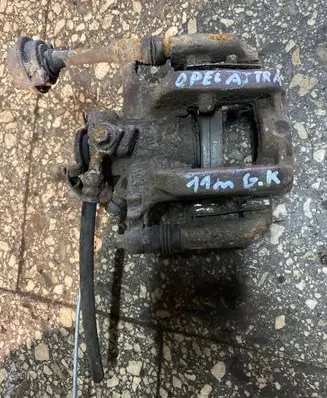 Opel Astra J Rear brake caliper
