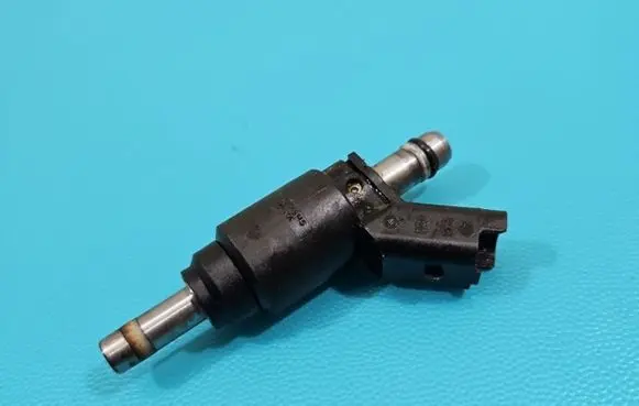 Renault Laguna II Fuel injector 7700113478 IMPRK1436320
